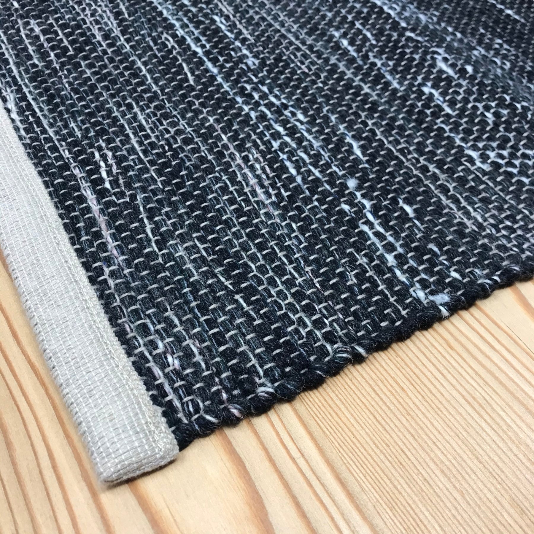 Passatoia cucina, pezzotto di lana tessuto a mano, per soggiorno e cucina stile montagna chalet, colore grigio - Gaidra HOME