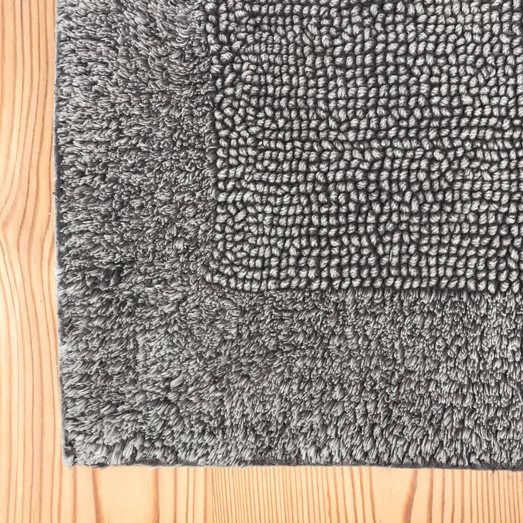 Tappeto bagno, scendiletto, in 100% cotone, colore tortora double face - Gaidra HOME