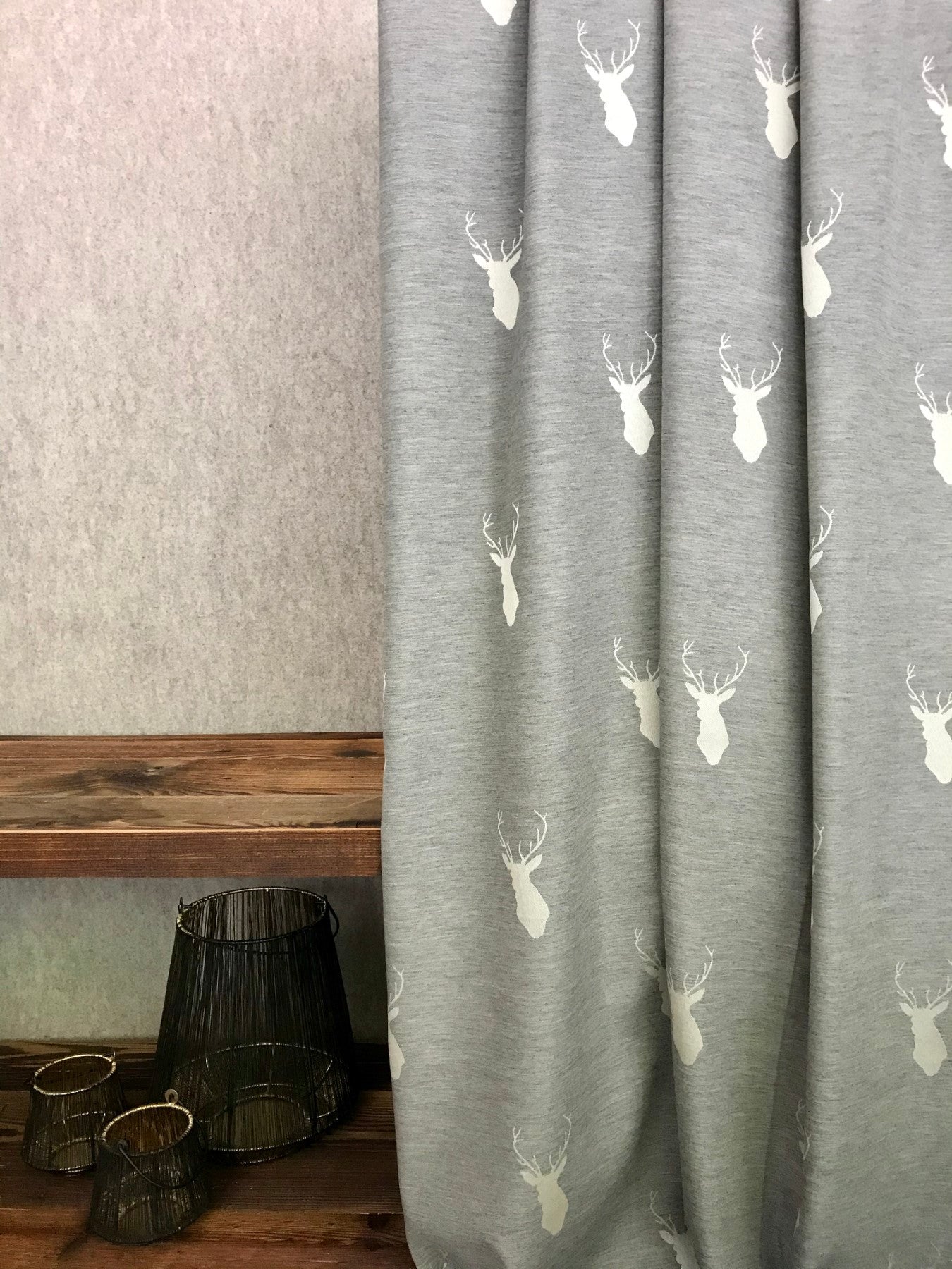 Tende Tendaggi su misura con cervi, colore grigio, stile tirolese montagna alpino - Gaidra HOME
