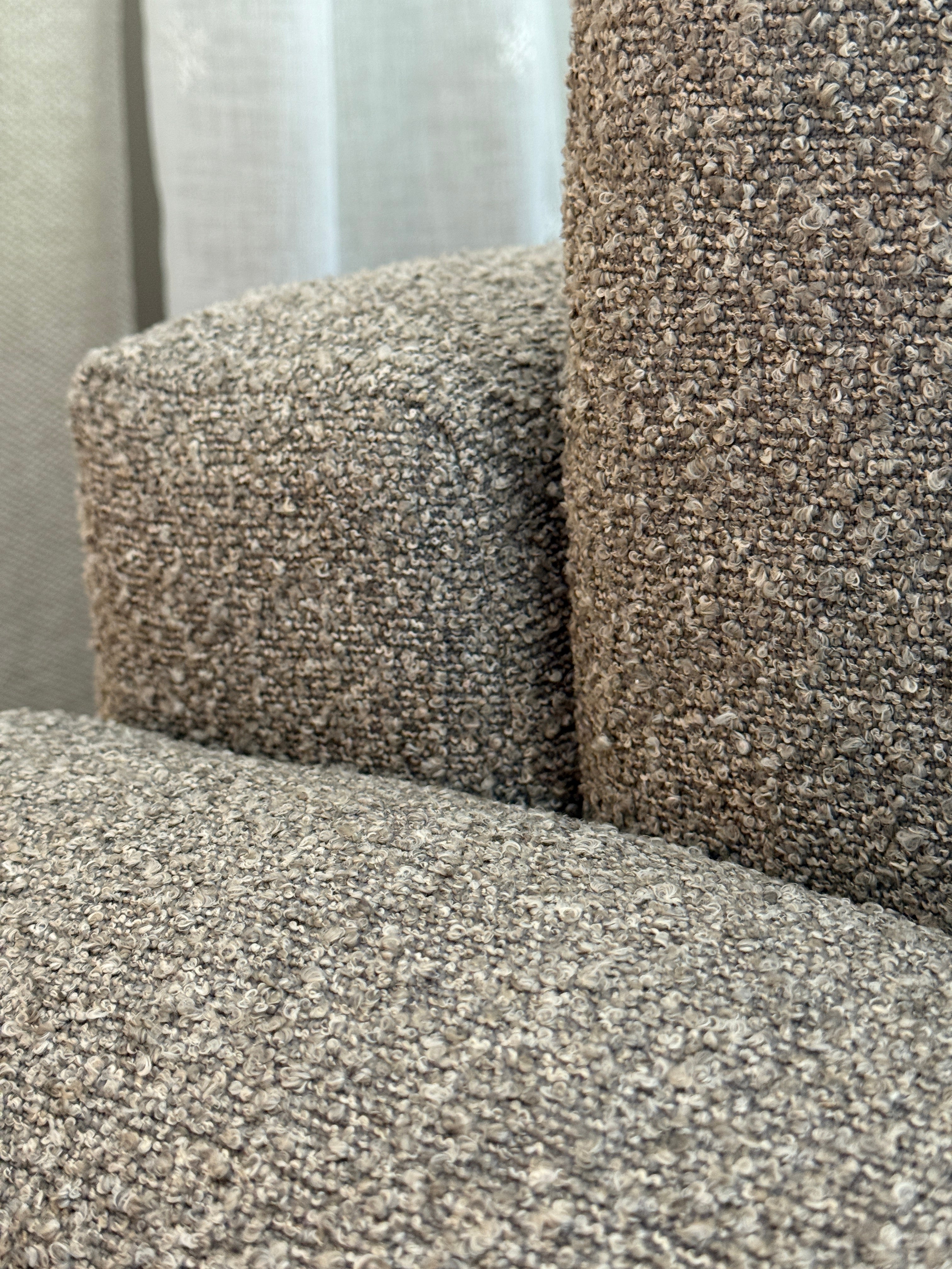 Divano Letto SPIKE 220x104 cm in Tessuto Bouclé Grigio – Materasso 160x197 cm, in PRONTA CONSEGNA - Gaidra HOME