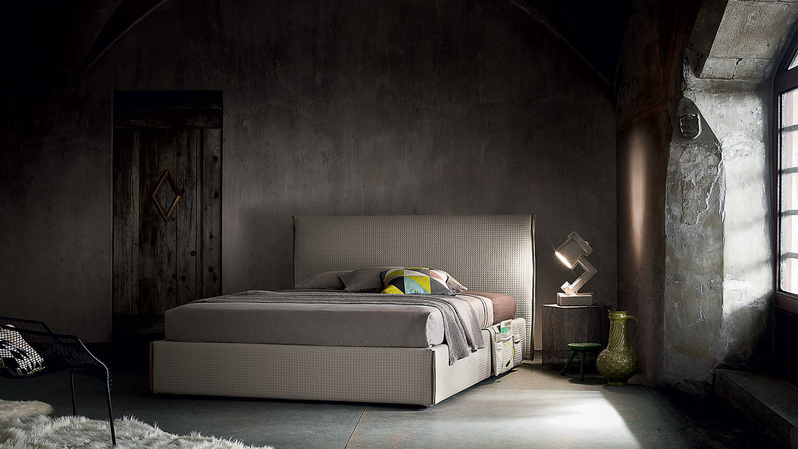 Letto imbottito singolo e matrimoniale TIM Felis, design moderno - Gaidra HOME