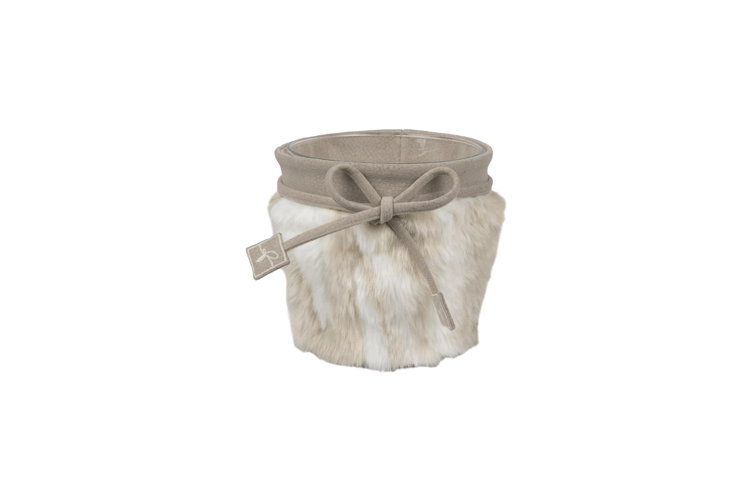 Portacandela CANDLES "fluffy fur", pelliccia tessuta, stile tirolese montagna chalet, alt. 16cm Ø 6.3cm - Gaidra HOME